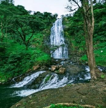 Cascada Materuni